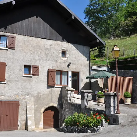 Holiday home Les Weitchiis *